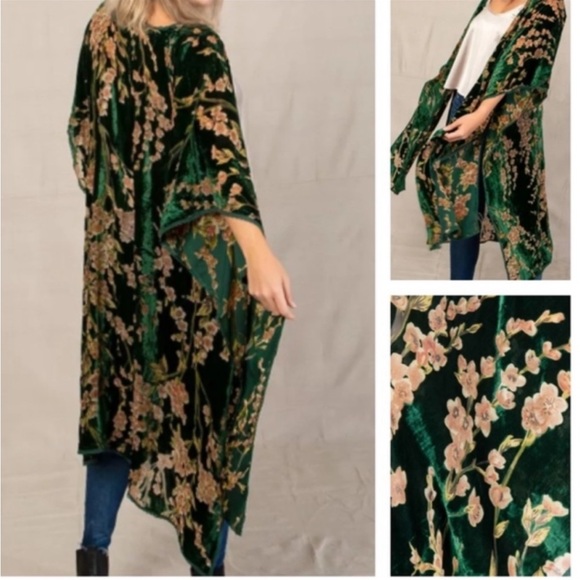 Natural Life NWT Silver Grey Floral Velvet Duster - Picture 7 of 7